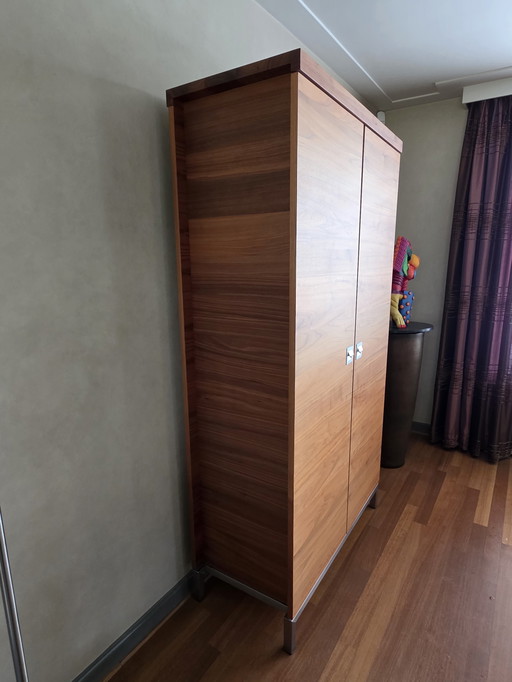 Bert Plantagie armoire en noyer Mobius