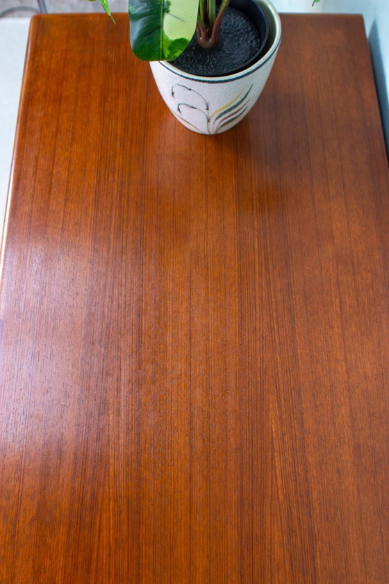 Image 1 of Mobile per dischi vintage, cassettiera, credenza Dyrlund, teak, metà secolo