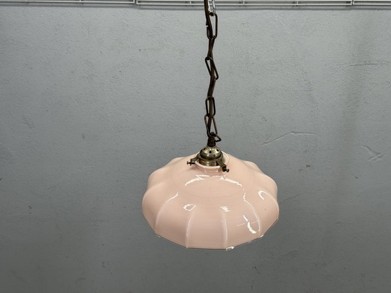 Image 1 of Lampada a sospensione antica Art Déco: vetro elegante e atmosfera senza tempo