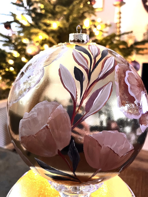 Image 1 of Handbemalte GROSSE Weihnachtskugel