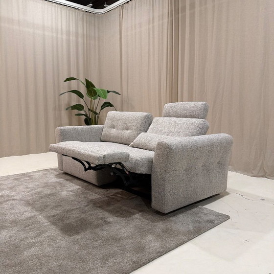 Image 1 of Divano a due posti Bas con funzione relax di Moome