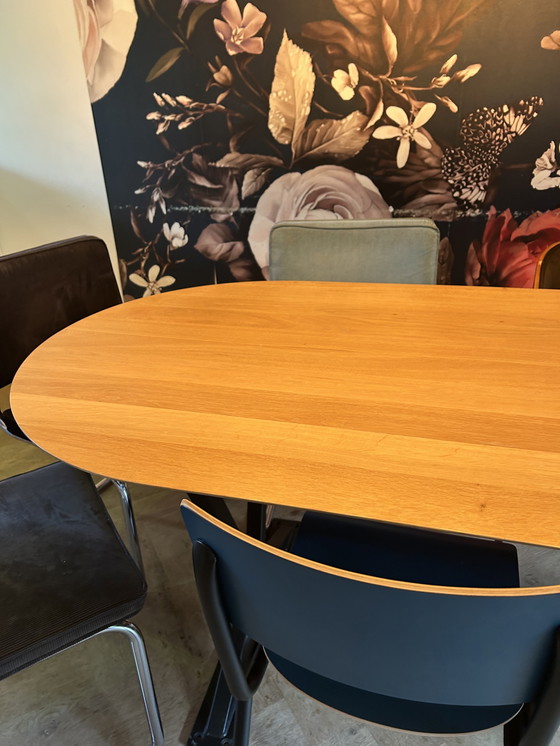 Image 1 of Prachtige ovale tafel Studio Henk, tipo sottile