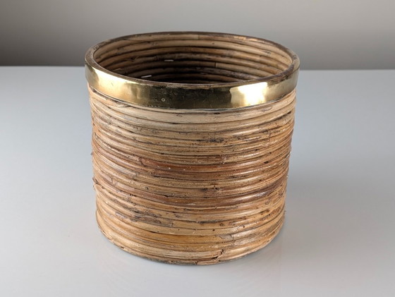 Image 1 of Italiaanse plantenbak van riet en messing uit het midden van de 20e eeuw, jaren 70.