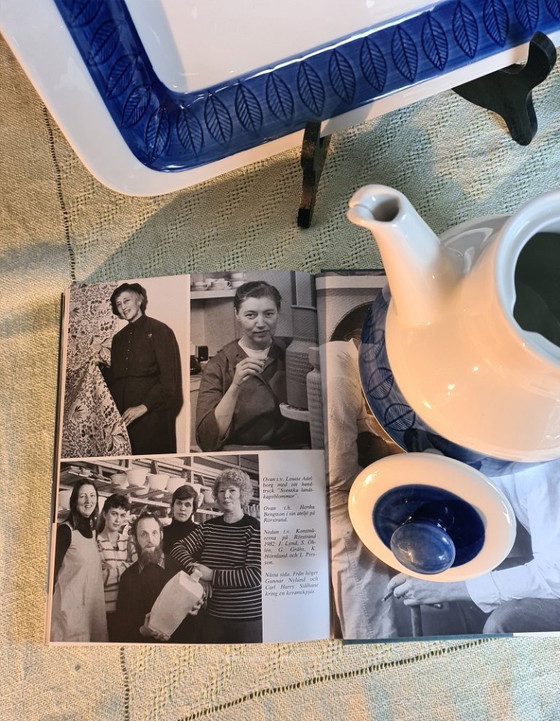 Image 1 of Hertha Bengston entwirft Koka Blue für die Rörstrand Kaffee-Teekanne.