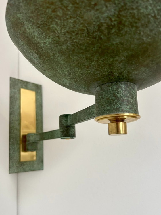 Vintage verstelbare hoekwandlamp van messing met een groenbrons patina, Frankrijk, 1970 – Wandlampen, Brass (photo 4 of 5)