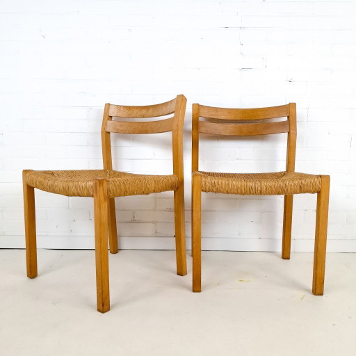 2x Vintage J.L. Moller model 401 Danish design chairs 70s