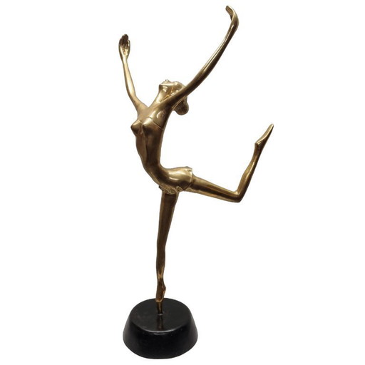 Messing ballerina in de stijl van Somchai Hattakitkosol