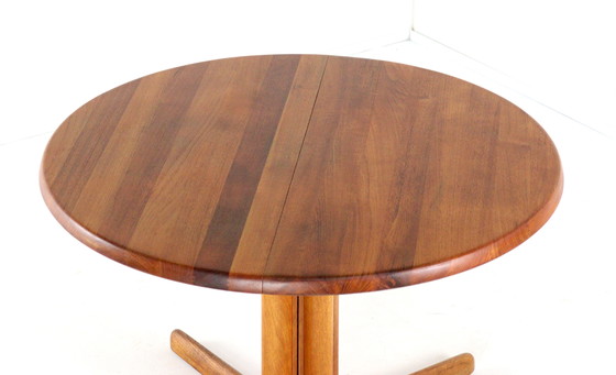 Image 1 of Table de salle à manger ronde extensible en teck massif danois 'Hurup' Vintage