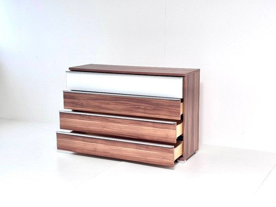 Nolte Möbel Alegro Cassettiera, Noce Macadamia & Vetro Bianco, Cassettiere, Legno, Marrone, Modern (foto 3 di 15)