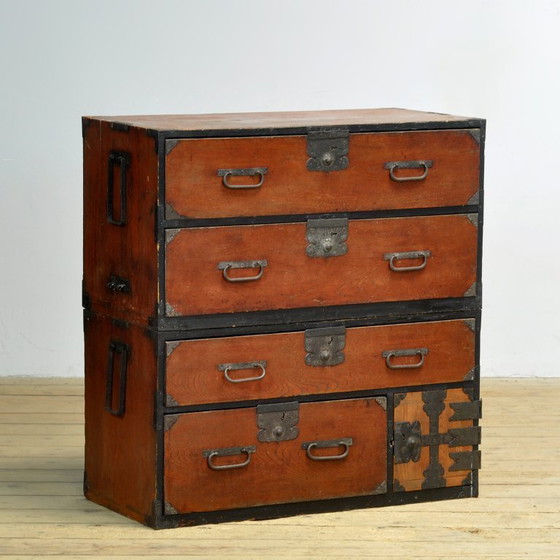 Image 1 of Commode japonaise Tansu, vers 1870