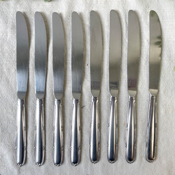 8 Vintage Roestvrijstalen Messen Gemaakt in Frankrijk – Tafelaccessoires (photo 7 of 8)