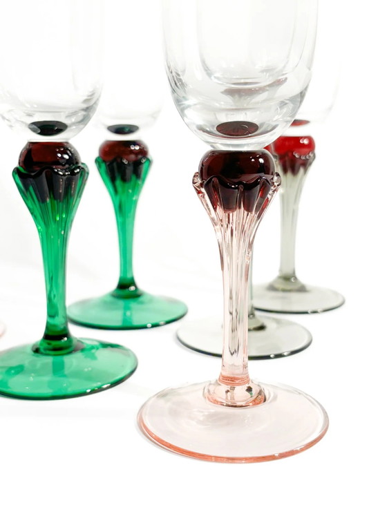 Set di sei calici in vetro di Murano multicolore degli anni '80 – Stoviglie (photo 4 of 9)
