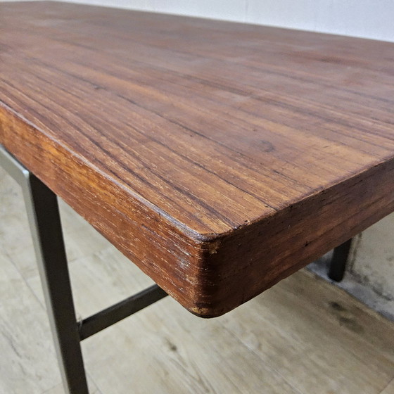 Image 1 of Tavolino vintage di design danese (anni '60) in teak con base in metallo (topform)