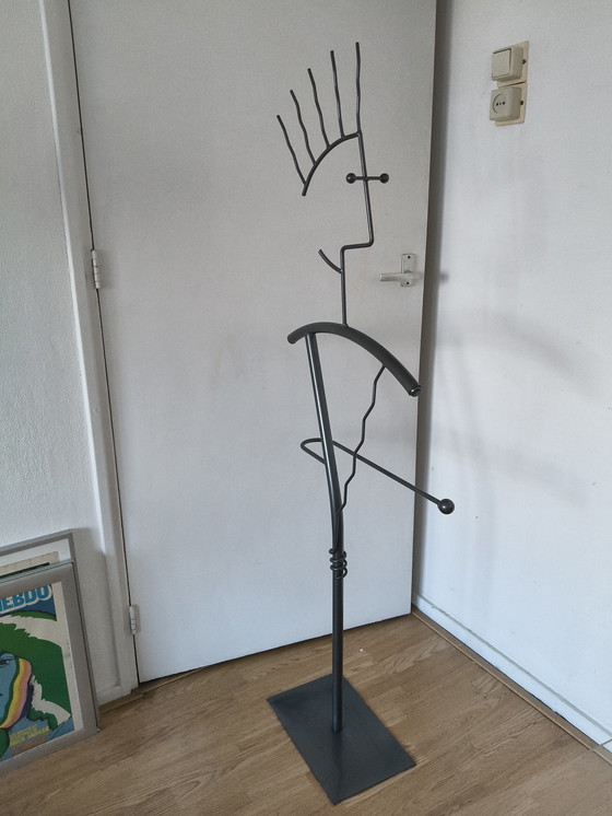 Image 1 of Valet de chambre en métal au design vintage, style Fido Dido Memphis