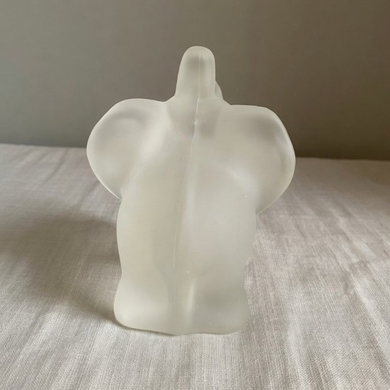 Image 1 of Éléphant Goebel vintage – Verre satiné mat – Allemagne de l'Ouest