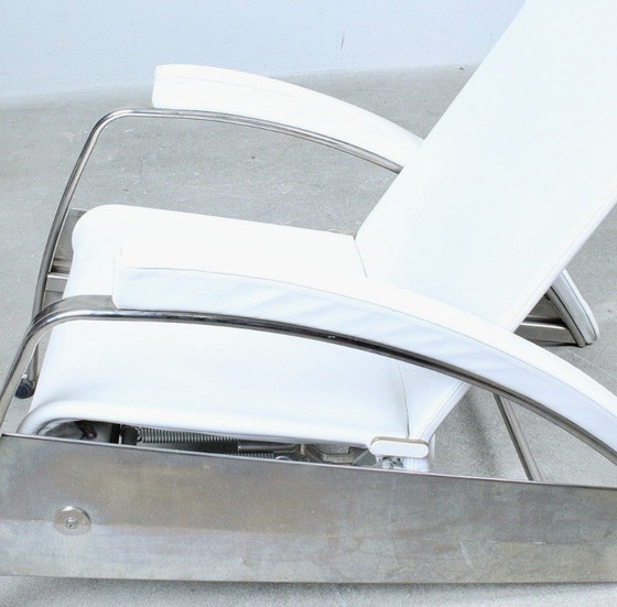 Image 1 of Jean Prouvé, fauteuil « grand repos »