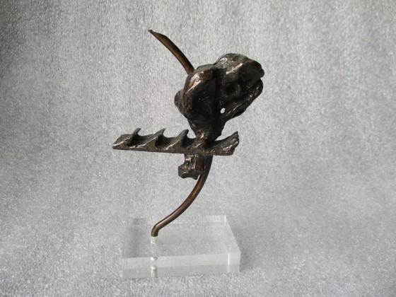 Image 1 of Sculpture en bronze, style abstrait et expressif, 15 cm.