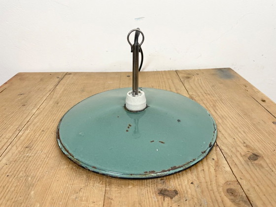 Image 1 of Lámpara colgante industrial esmaltada en color petróleo, década de 1970