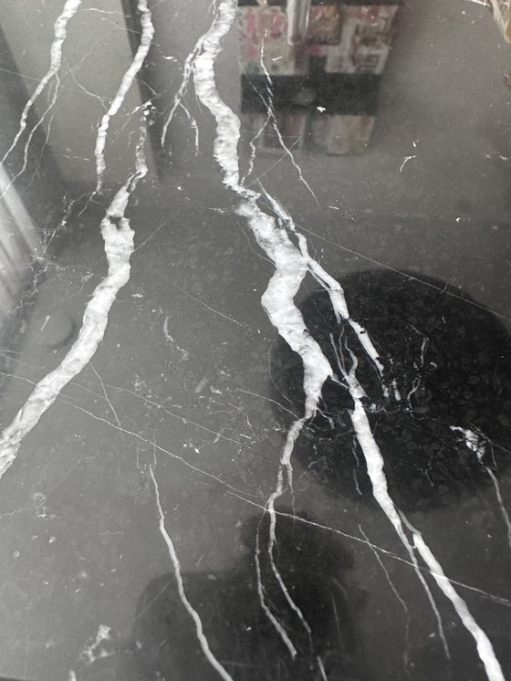 Image 1 of Tavolo da pranzo in marmo