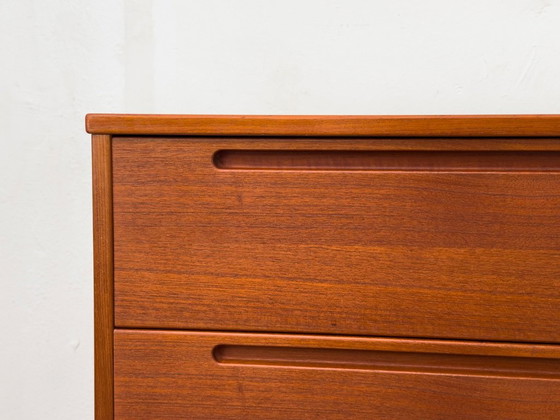 Large Teak Chest of Drawers from Tørring / HJN Møbelfabrik, 1960s – Sideboard, Wood (photo 6 of 25)