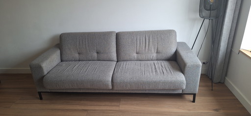 Neat 3-seater sofa
