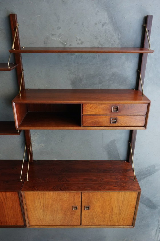 3-Bay Rosewood Wall System by Louis Van Teeffelen for Wébé – Webe, Wall cabinet, Mid Century Modern (photo 16 of 21)
