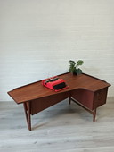 Boomerang Bureau, Peter Løvig Nielsen per Hedensted Möbelfabrik 