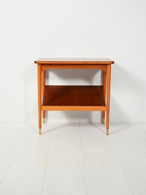 Scandinavian coffee table with display shelf