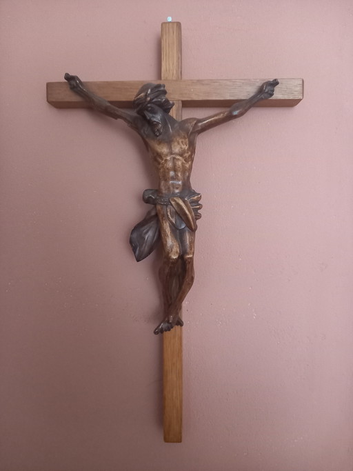 Jésus en bois sur la croix – beeldhouwkunst, Wood (photo 2 of 10)