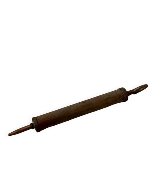 Alte Spritze Mit Mechanik