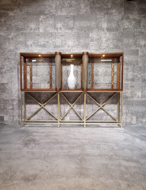 Divisorio per ambienti vintage Art Déco, vetrina in vetro e legno con illuminazione