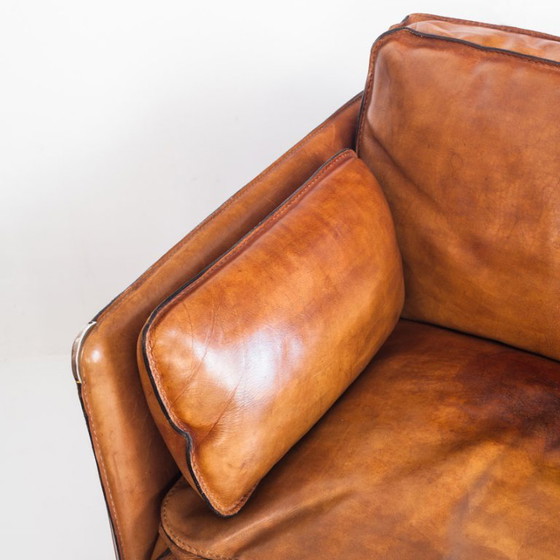 Canapé Club Vintage Par Roche Bobois. Cuir de buffle camel. France, années 80 – Canapés 3 places, Leather (photo 14 of 23)