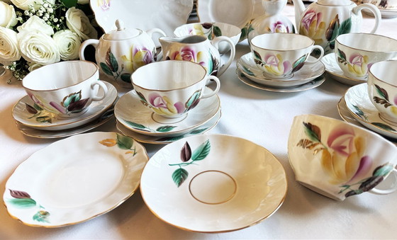 Image 1 of Lomonossow – Porzellan-Teeservice mit handbemalten Rosen