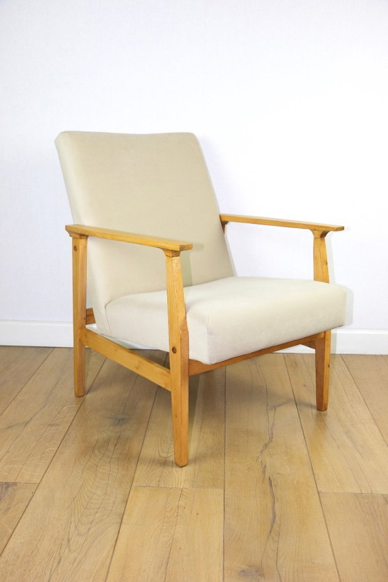Image 1 of Classic armchair Vintage 70s beige - Jade series