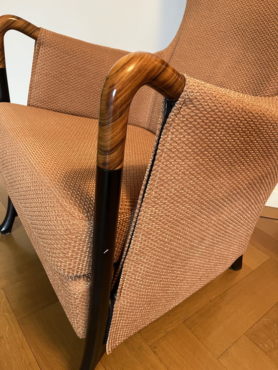 Image 1 of Set van 2 Giorgetti wingback fauteuils, plus een (voeten-) bankje