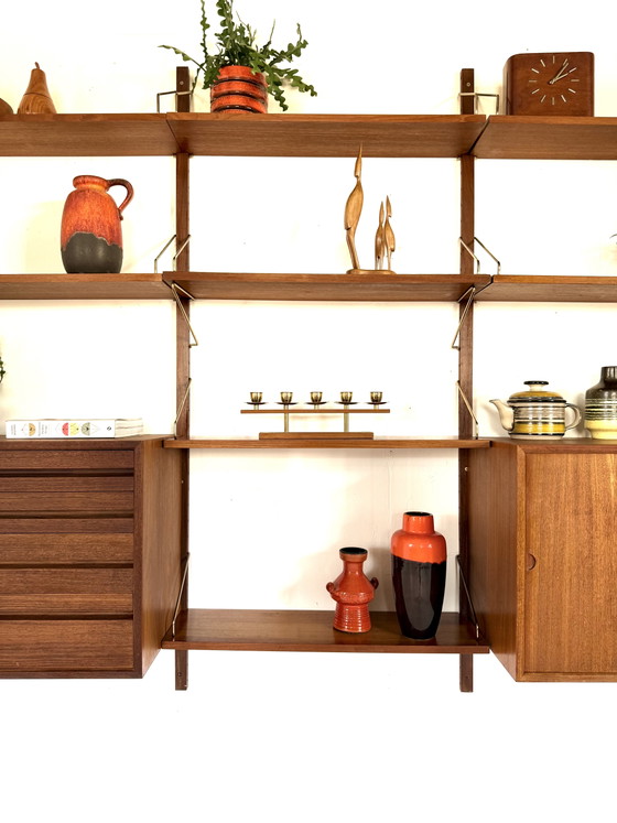 Vintage modulair teakhouten wandsysteem, Poul Cadovius ‘60 – Wandkast, Wood, Brass (photo 8 of 15)