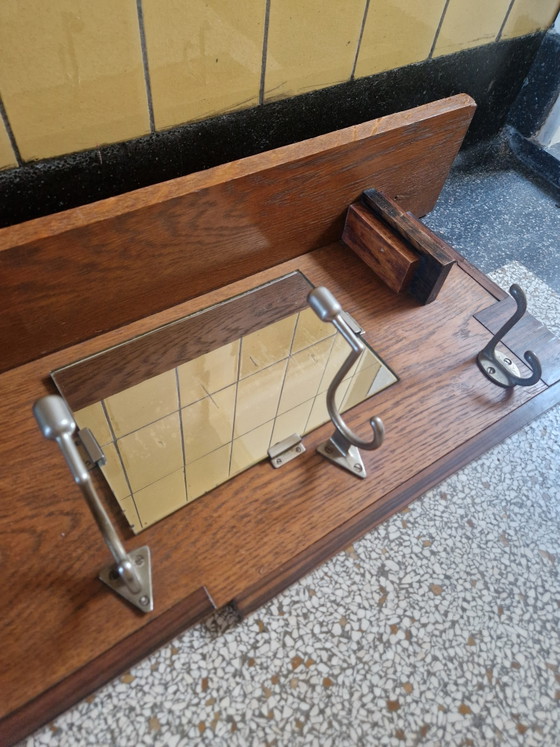 Image 1 of Wunderschöne Garderobe aus der Amsterdamer Schule – Eiche & Coromandel – Art déco 1920er/1930er Jahre