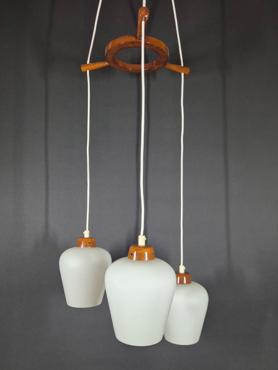Image 1 of Vintage Scandinavian pendant lamp - Teak & opal glass - 1950s
