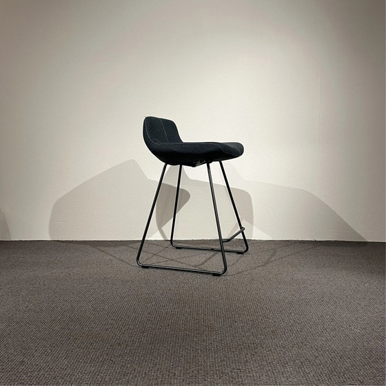 Leolux Caron basso (set di 2) – Sgabelli da bar, Plastic, Textile (photo 2 of 6)