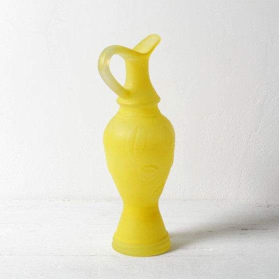 Mid-Century Glass Lemon Patterned Yellow Jug / Limoncello Carafe / Italy / 1980s – Glass & Decanter (photo 3 of 11)
