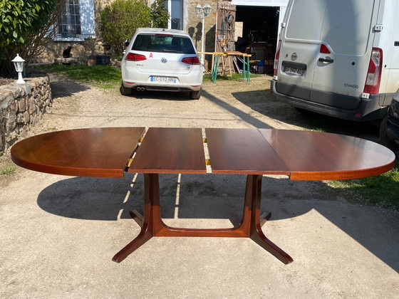 Image 1 of Baumann round oval extendable Scandinavian table in rosewood with 2 extensions, length 166 to 256cm, an60