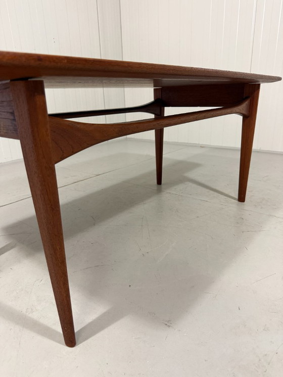 Image 1 of France & Daverkosen FD503 table basse en teck par Edvard Kindt Larsen & Tove Kindt Larsen