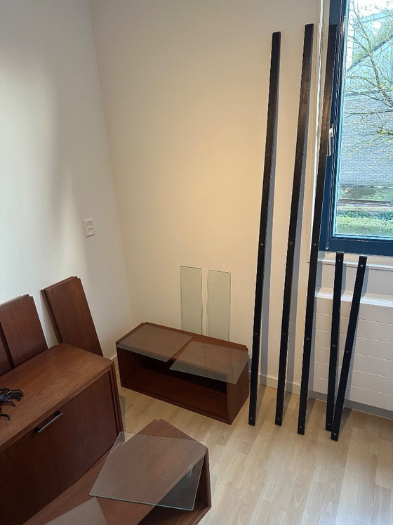 Sistema real de Poul Cadovius – Armarios de pared, Wood, Glass (photo 7 of 16)