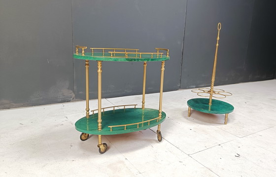 Image 1 of Carrello bar e portabottiglie in pelle di capra laccata italiana a forma di cigno di Aldo Tura, anni '60