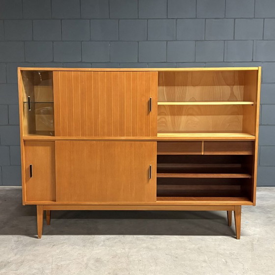 Credenza alta vintage – Bartels – anni '60 – Credenze alte, Glass, Wood (photo 4 of 17)
