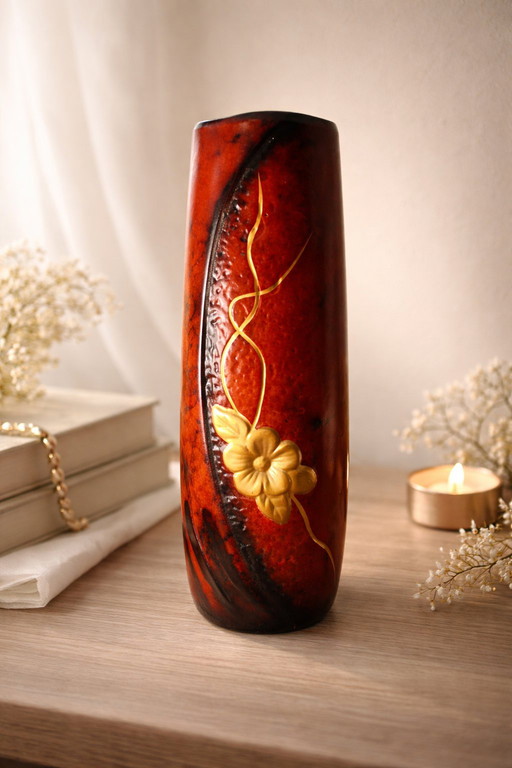 Rare rolled vase attributed to Montjoye Legras, enamel jewel with a wavy neck