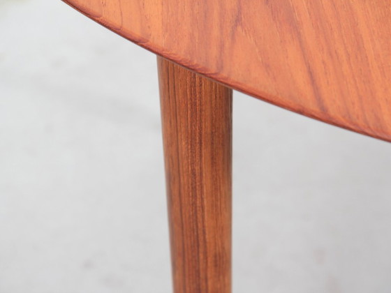 Scandinavian dining table in solid teak, model 311 – Wood (photo 8 of 8)