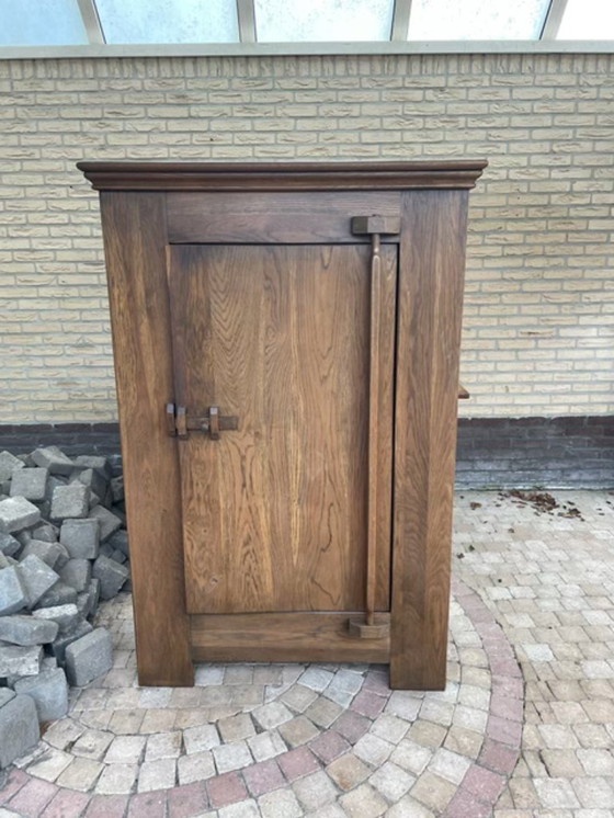 Image 1 of Antica credenza per il pane