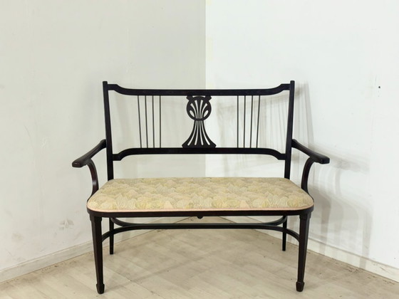 Image 1 of Originele Thonet-bank circa 1900 – Art Nouveau/Weense bank met messing rugleuning.