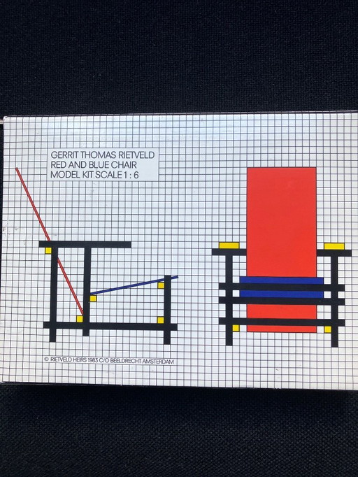 Rietveld Red and Blue Chair Model Kit Scale: 1:6.